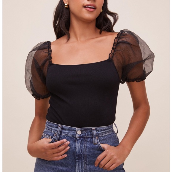 Astr Tops - Astr black puff sleeve bodysuit size medium nwt